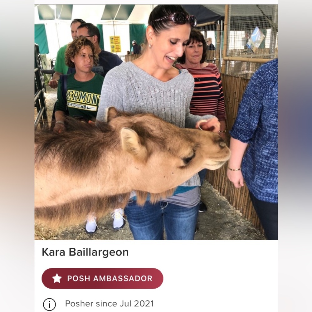 Poshmark Ambassador ❤️❤️